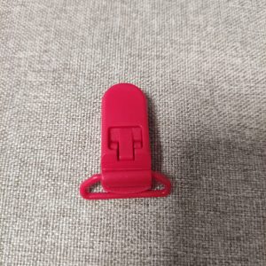 Pinza Chupete Plástico - Varios Colores - Rojo