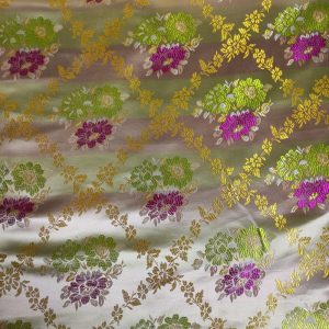 ÉPOCA BROCADO FLORES