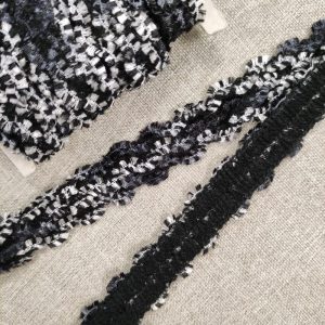 Galón Pelo 22mm- Blanco y Negro