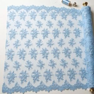 TUL BORDADO AZUL CLARO