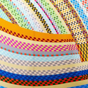 SATÉN GEOMÉTRICO MULTICOLOR