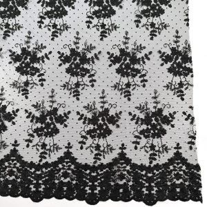 TUL PLUMETI BORDADO NEGRO