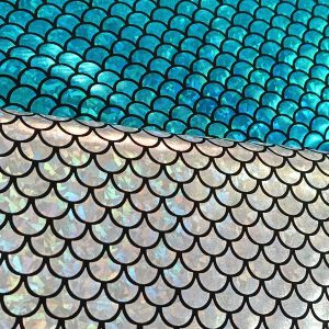 LICRA FANTASÍA ESCAMAS - VARIOS COLORES