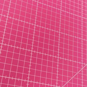 Base de Corte 64 x 94cm - Varios Colores - Magenta