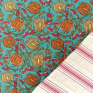 ACOLCHADO REVERSIBLE FLORAL AZUL