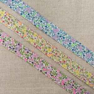 BIES FLORAL FOSFORITO 30mm