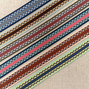 TAPACOSTURAS TEJIDO ZIGZAG - Varios Colores